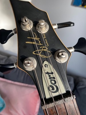 Piccolo Bass Guitar Cort Curbow 42 Basse Curbow42 + gigbag + strap