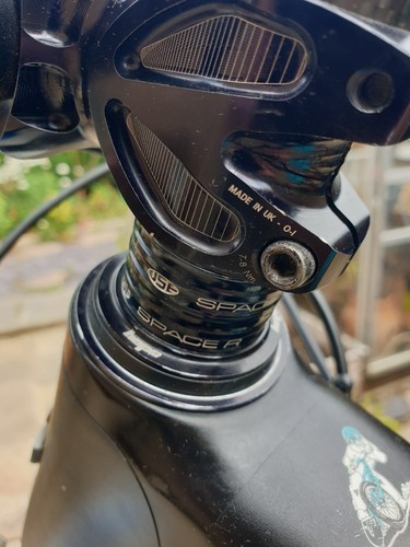 YETI SB66C CARBON MOUNTAIN BIKE XL - Picture 3 of 20