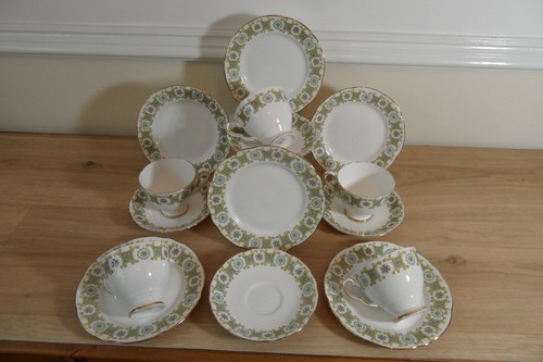 15 Teile Royal Stafford Teil Teeservice -- Muster Avalon