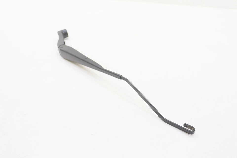 Brazo limpiaparabrisas Chevy Silverado 2500 2020 2021 2022 2023 2024 Foto 3 de 4