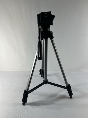 Ambico 54 Inch Tripod with Quick Release (V-0555) - Picture 10 of 13