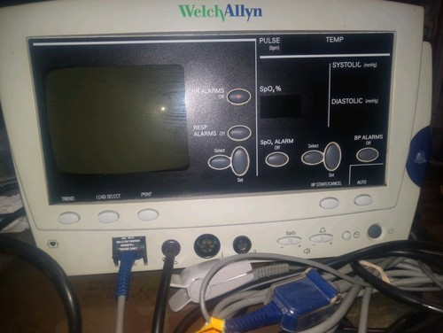 WelchAllyn BP, ECG, Temp, O² Sat, Alarm, Clock. 6200 Series With Printer... - Picture 20 of 20