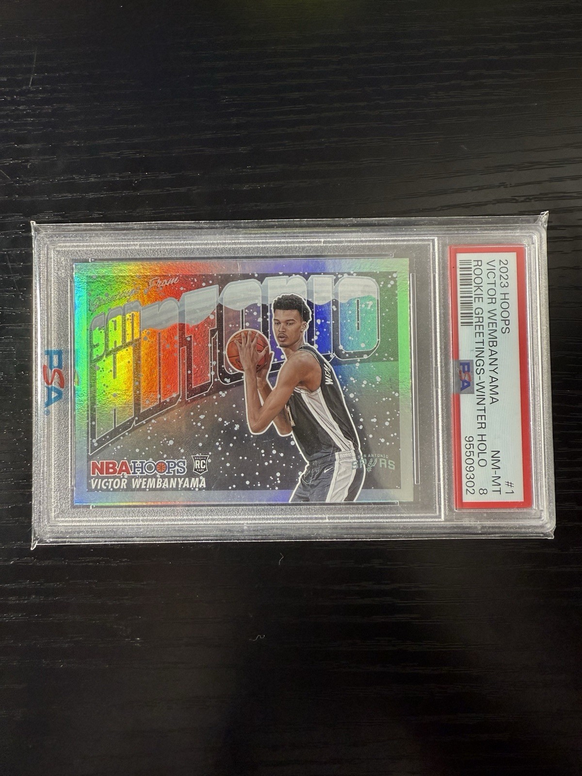 2023-24 Panini NBA Hoops -Rookie Greetings Victor Wembanyama #1 Holo Winter (RC)