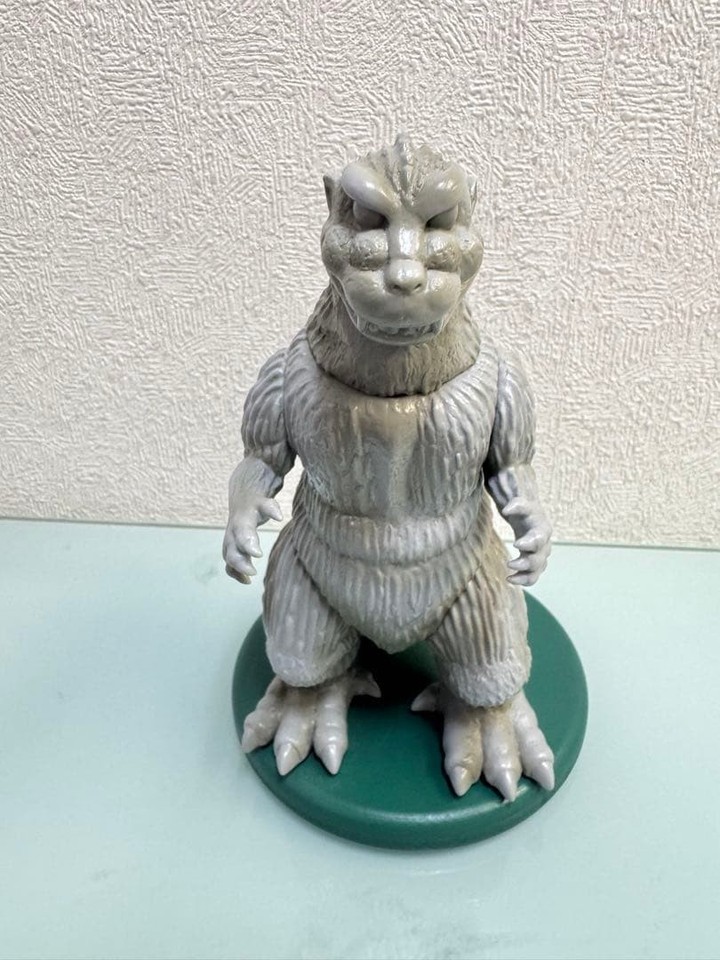 Toy Graph First Generation Godzilla Gray Formation With Pedestal Sample ...