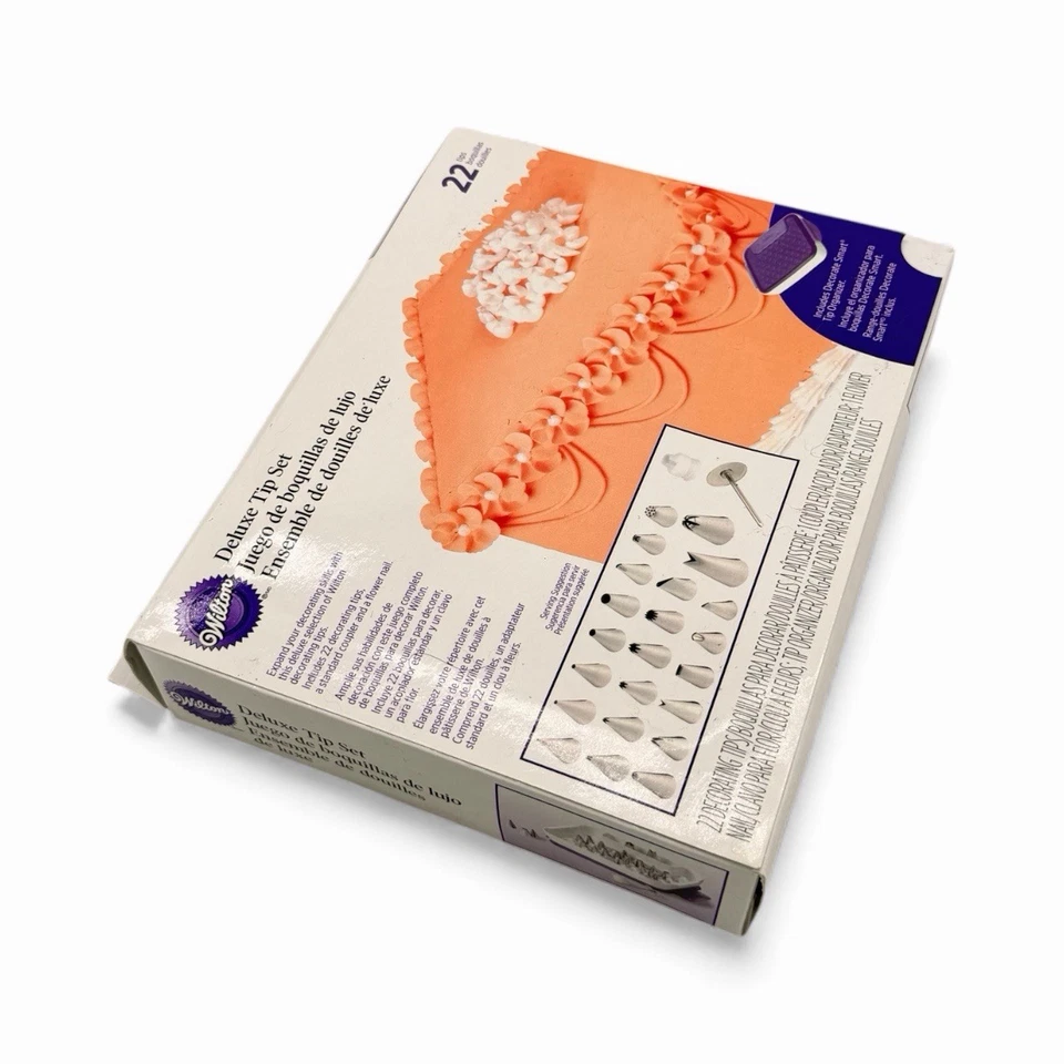 Wilton Juego de puntas de decoración de pasteles de lujo de 22 piezas puntas y estuche para glaseado Foto 2 de 4