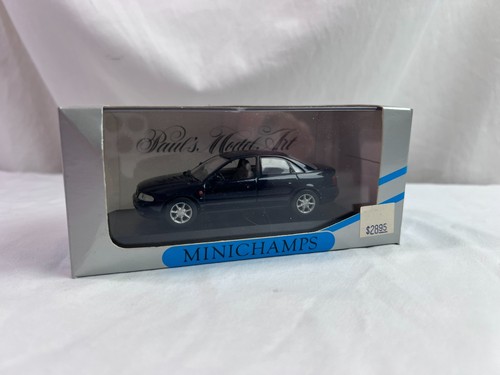 1/43 scale MINICHAMPS Audi A4 Black - Picture 3 of 7