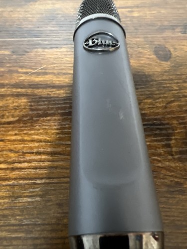 Behringer U-phoria um2 Blue A00099 Mic With Cables Tested - Picture 14 of 15