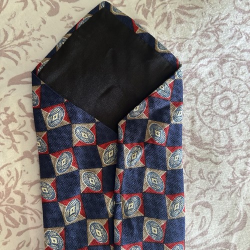 Corbata Hombre GUESS 100% Seda Hecha a Mano en Italia - Imagen 3 de 7