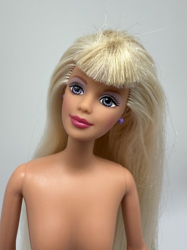 Mattel Barbie 1997 Barbie Bead Blast Barbie Viola Orecchini Mackie Face Vintage - Foto 3 di 18
