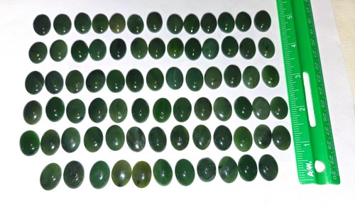 76 Nephrit polierte Jade 15 x 9 mm oval Cabochon lose Edelsteine Steine