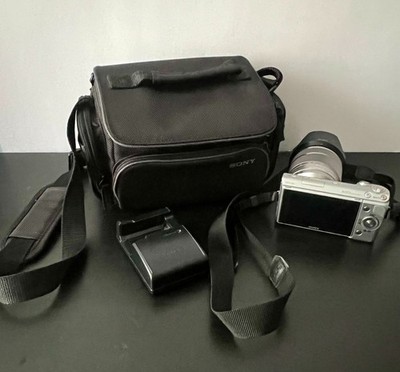 Sony NEX 5N 16.1MP Mirrorless Camera Body ~ Lightweight w/Charger & Case Tested