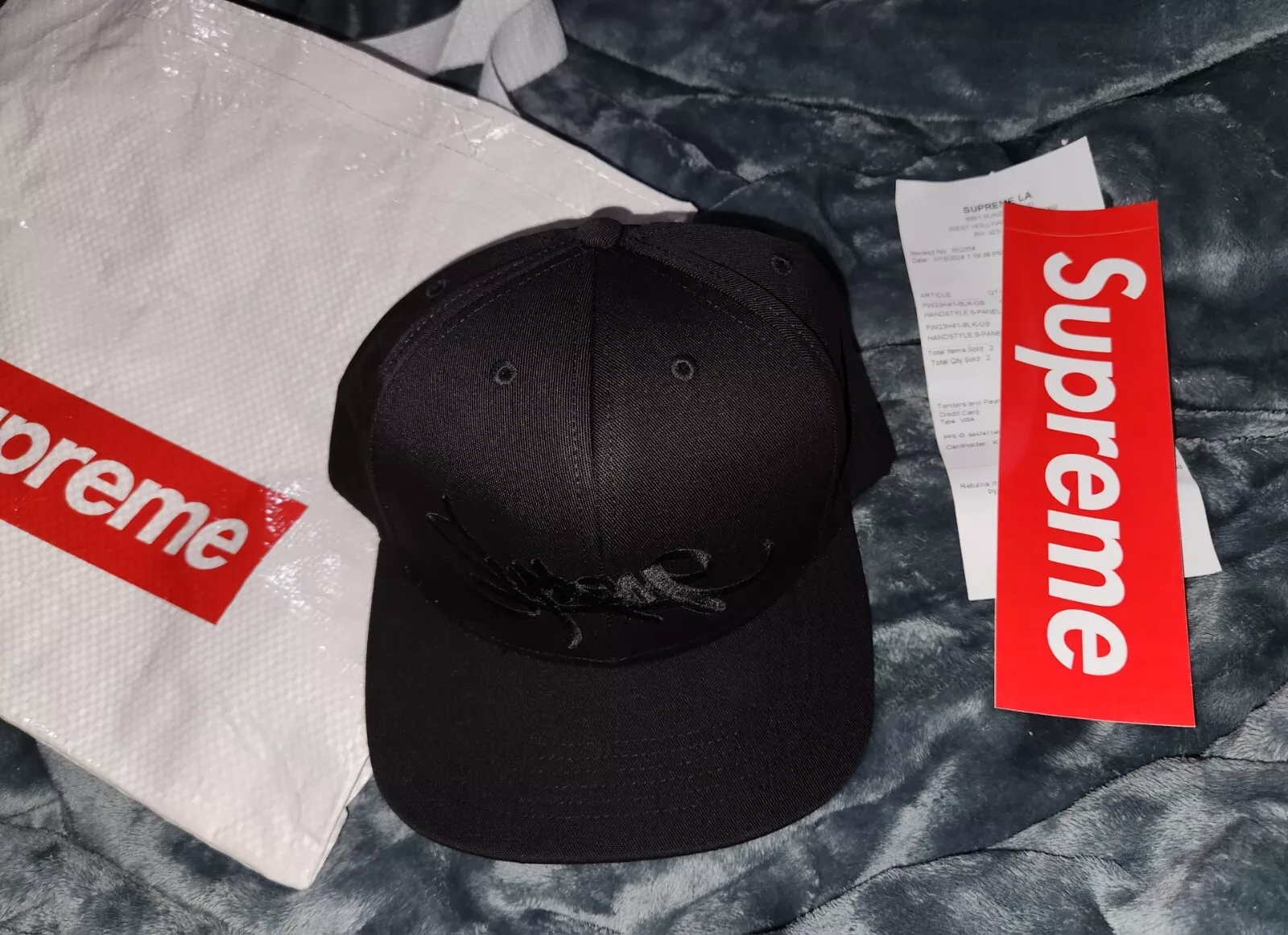 Chapeau Supreme Handstyle 6 panneaux Snapback homme FW23 avec sac autocollant de réception (neuf avec étiquettes)