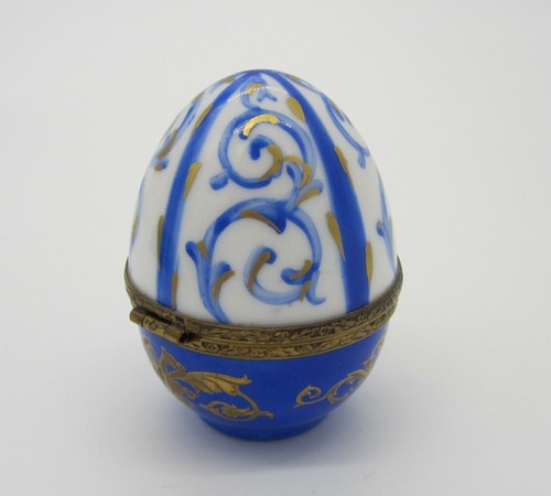 NACHLASS LIMOGES FRANKREICH MCLS PEINT HAUPT VERZIERT HÜBSCHE HELLBLAU GOLD EIERDOSE - Bild 2 von 4