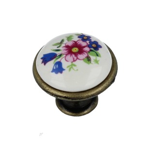 Möbelknopf Schrankknopf Porzellan weiß mit Muster Modell Blume