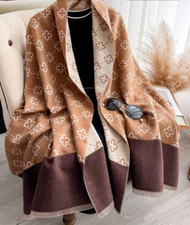 Luxury Chic Double-Sided Jacquard Winter Women's Scarf Shawl Wrap