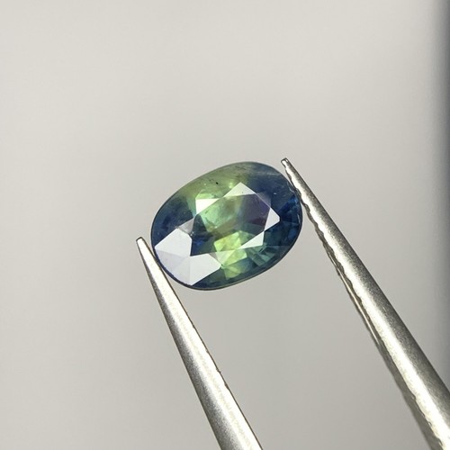 1.36 Cts Natural Bi Color Sapphire Oval Cut Loose Gemstone Certified - Picture 4 of 13