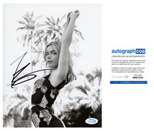Kiernan Shipka Signed Chilling Adventures of Sabrina 8x10 Photo PROOF G Kiernan Shipka Signed Chilling Adventures of Sabrina 8x10 Photo PROOF G