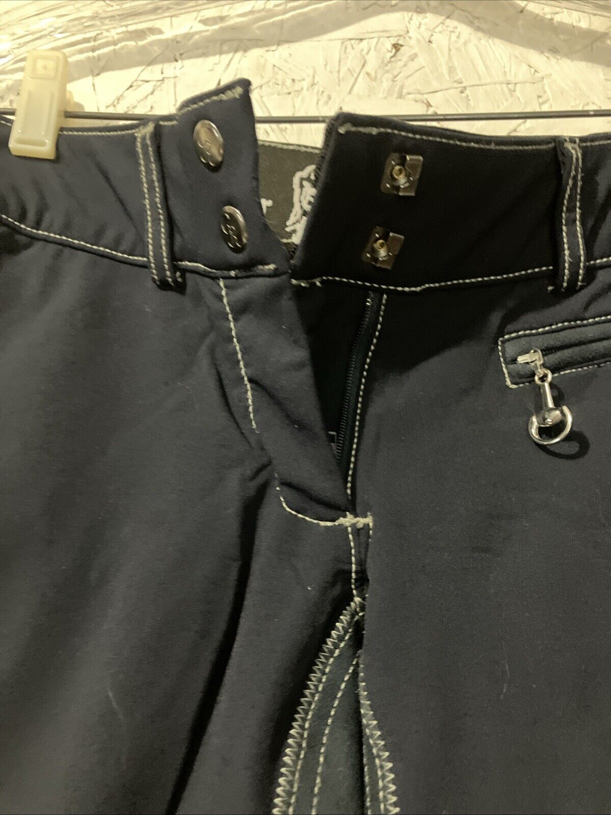 Picture 5 of 21