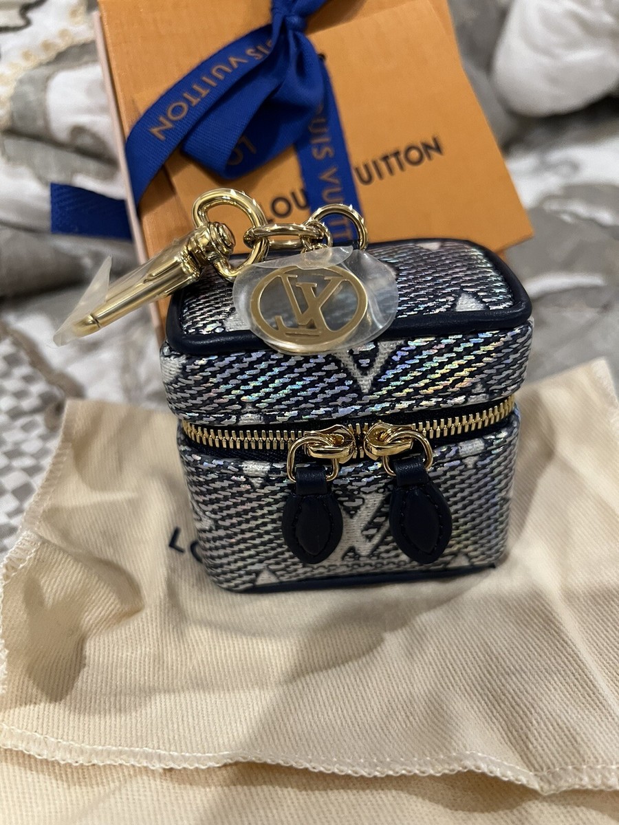 美品！ch!iiibag /チーバッグMicro Vanity 追加》【ch!iii】MICRO VANITYバッグ（ショルダーバッグ