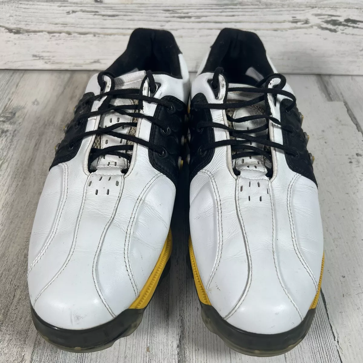 Adidas originals shop golf shoes