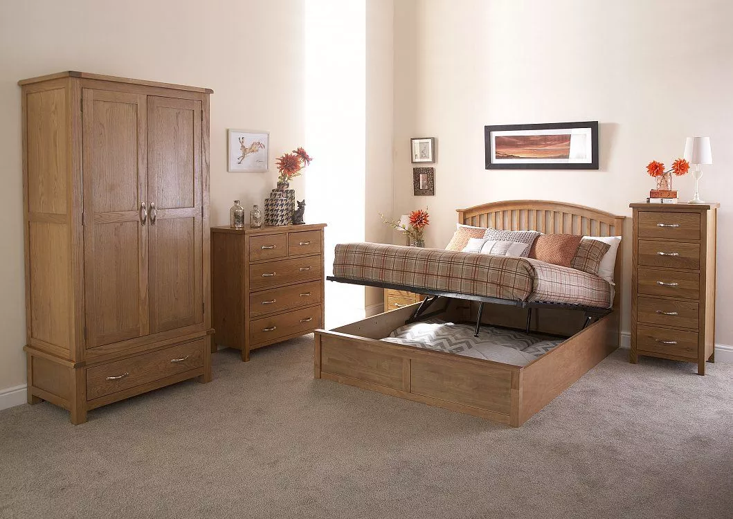 Madrid 4ft6 Double Wood Ottoman Lift up Bed Shaker Style Storage