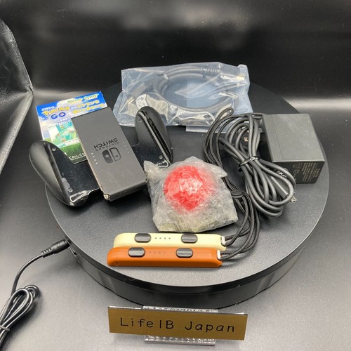 Nintendo Switch Pikachu & Eevee Bundle - Let’s Go Console System - Picture 24 of 24