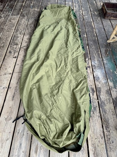 Saco de dormir modular Gore-Tex Tennier Industries del ejército militar de Estados Unidos cubierta de vivero - Imagen 2 de 6