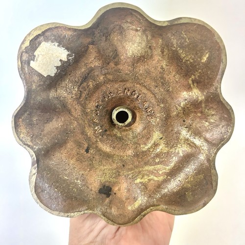 RARE Vtg 1800's Victorian Brass Petal Base Candlestick Marked Made in England 8" - Picture 5 of 16