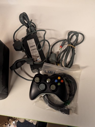 Microsoft Xbox 360 Call Of Duty Modern Warfare 2 Limited Edition Console Bundle - Bild 4 von 12