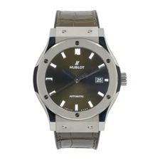 Hublot Classic Fusion Titanium Green Dial 42mm Automatic Mens 542.NX.8970.LR