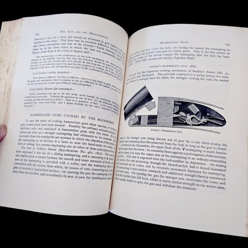 Vtg The Gun and It's Development W.W. Greener **Foxing & Damaged Slip Cover* 9th - Picture 17 of 24