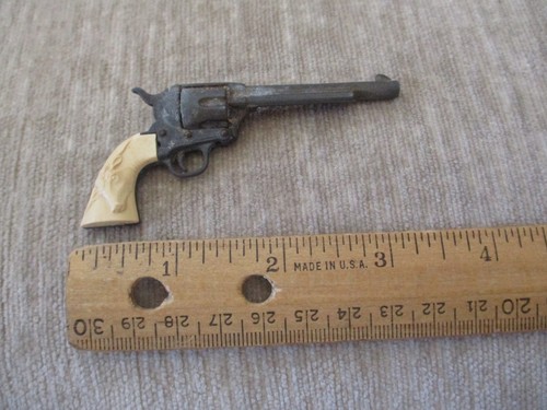 Vintage "Marx" Miniatur Sechs Schützen Colt Revolver Metall Spielzeug 3,5" lang - Bild 13 von 13