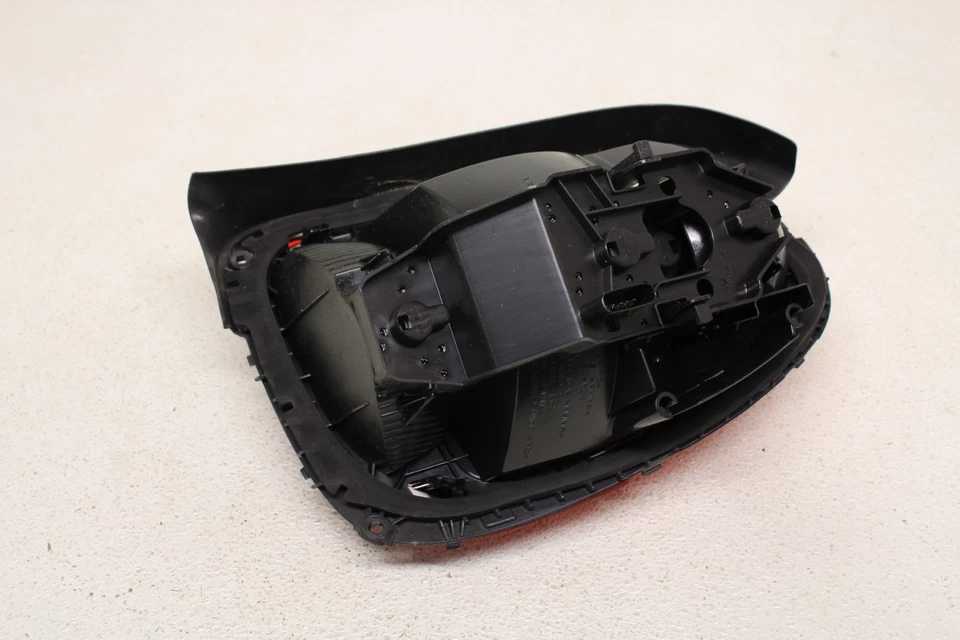 Luz trasera izquierda Mini Cooper luz trasera lateral del conductor F55 F56 F57 OEM 2015-2019 Foto 4 de 4