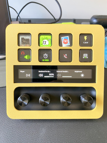 Stream Deck Plus Custom Interchangable Faceplate - Picture 23 of 23