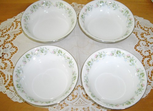 Johann Haviland Baviera Alemania Flores FOREVER SPRING 5" Fruteros ~ Juego de 4 - Imagen 1 de 9