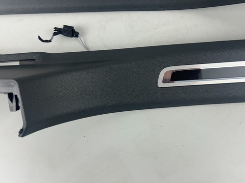 2022 Volkswagen Tiguan MK2 AD Innen Einstiegsleisten Abdeckung SET Einheit 5NA853369 - Bild 4 von 24