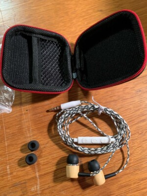 Ear Bud Headphones for iPhone & Computers NEW WIRED 3.5 mm Yellow Wood Grain