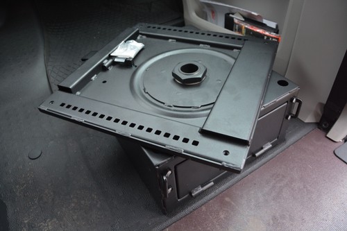 VW BUS T5/T6 T6.1 Safe-Drehkonsole mit TÜV/ABE !!!!! Safedrehkonsole Sportscraft - Bild 11 von 12