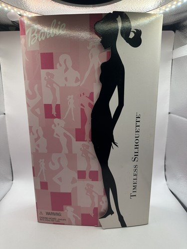 Timeless Silhouette Barbie 2000 | Full Skirt Shawl 50s Pink Box White Gloves - Picture 7 of 22
