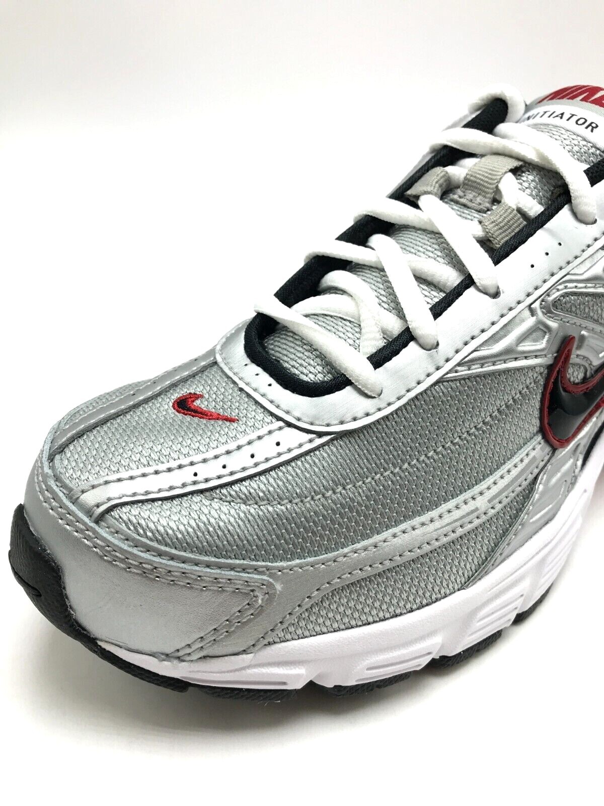 *NEW* Men Nike Initiator Running Athletic Sneakers Metallic Silver (394055 001)
