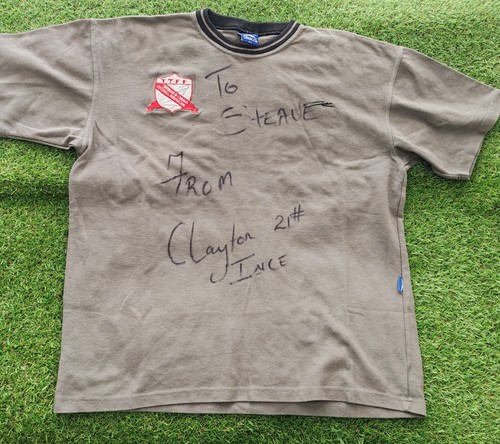 Camiseta de Entrenamiento de Fútbol Trinidad y Tobago Clayton Ince Circa 2000 Firmada. Calidad - Imagen 2 de 20