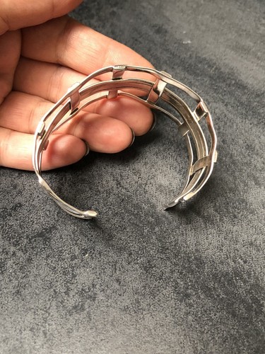 925 Sterling Silver Wide Modernist Designer Cuff Bangle Bracelet - Picture 7 of 9