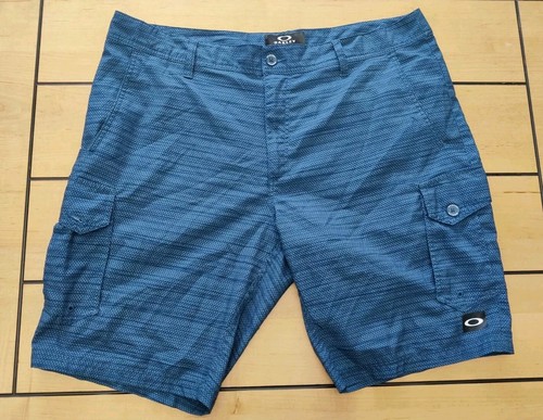 Oakley Cargo Shorts Herren 38 blau Karomuster