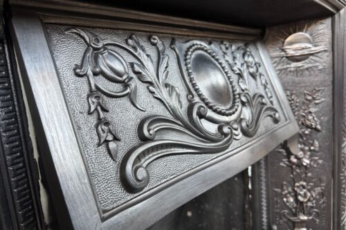 Large finely cast antique Victorian 19th century cast iron fireplace insert - Picture 12 of 17