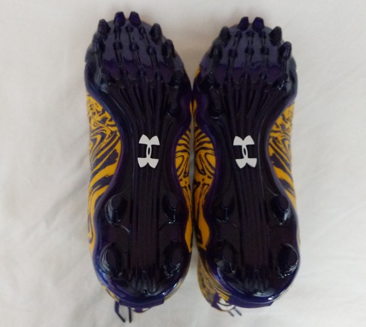 Under Uomo Armour Uomo Under Highlight Lux MC Football Cleats viola giallo 1297953 571 a99df8 Under Uomo Armour Uomo Under Highlight Lux MC Football Cleats viola giallo 1297953 571 a99df8