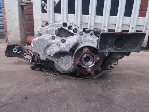 TOYOTA ESTIMA HYBRID MK3 2006 - 2014 REAR AXLE ASSEMBLY 47698 - Picture 5 of 5