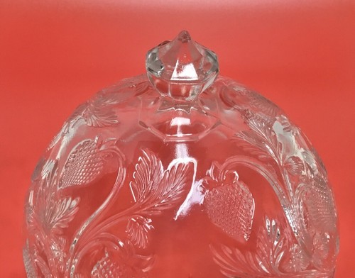 STRAWBERRY Clear Round BUTTER DISH GLASS Dome Lid Cambridge NEAR CUT - Picture 7 of 14