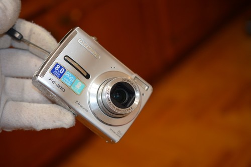Olympus FE-310 8.0MP 5X Optical Zoom Vintage Digital Camera Silver Memor Сard - Picture 14 of 14