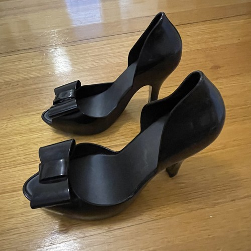 EUC Mel Dreamed by Melissa Chantilly Heels Black Bow Jelly Shoes 37 / 6 - Picture 3 of 8