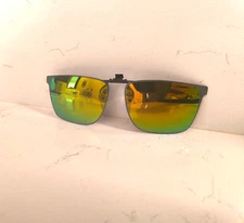 Clip-On Flip-Up Sunglasses, Orange-Green Polarized UV400 Protection
